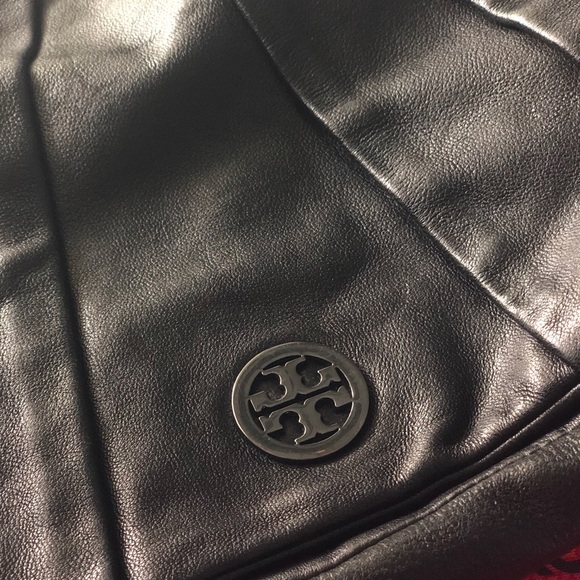 Sold on Mercari Tory Burch Kiliaen Messenger Bag - Picture 4 of 8